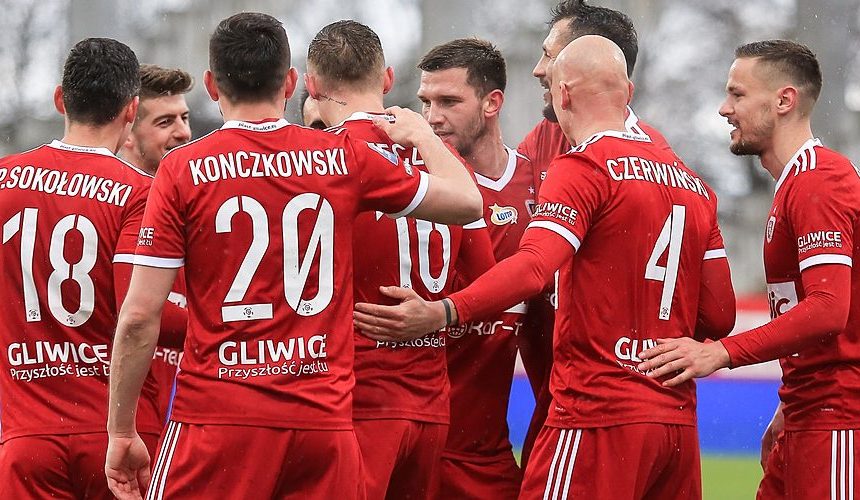 Derby na zakończenie 24. kolejki Ekstraklasy. Piast - Górnik