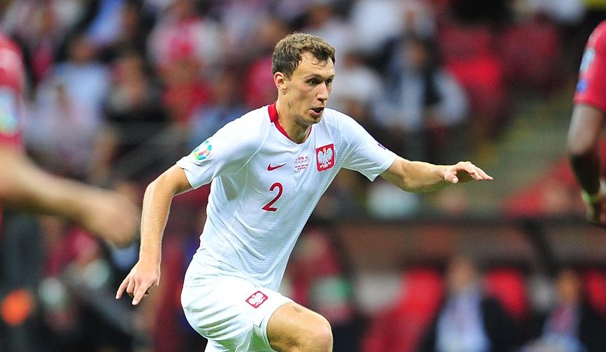 na trybunach-bielik-pasieczny-scouting