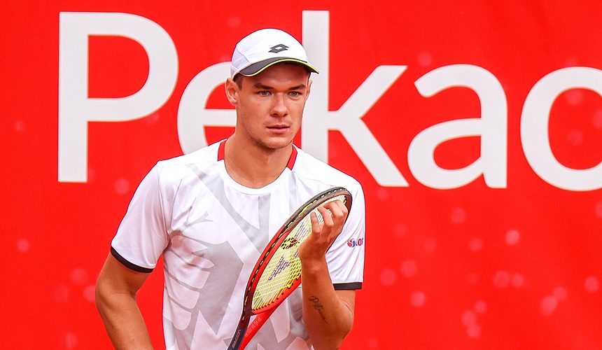 Majchrzak w ćwiercfinale ATP 250 Sofia