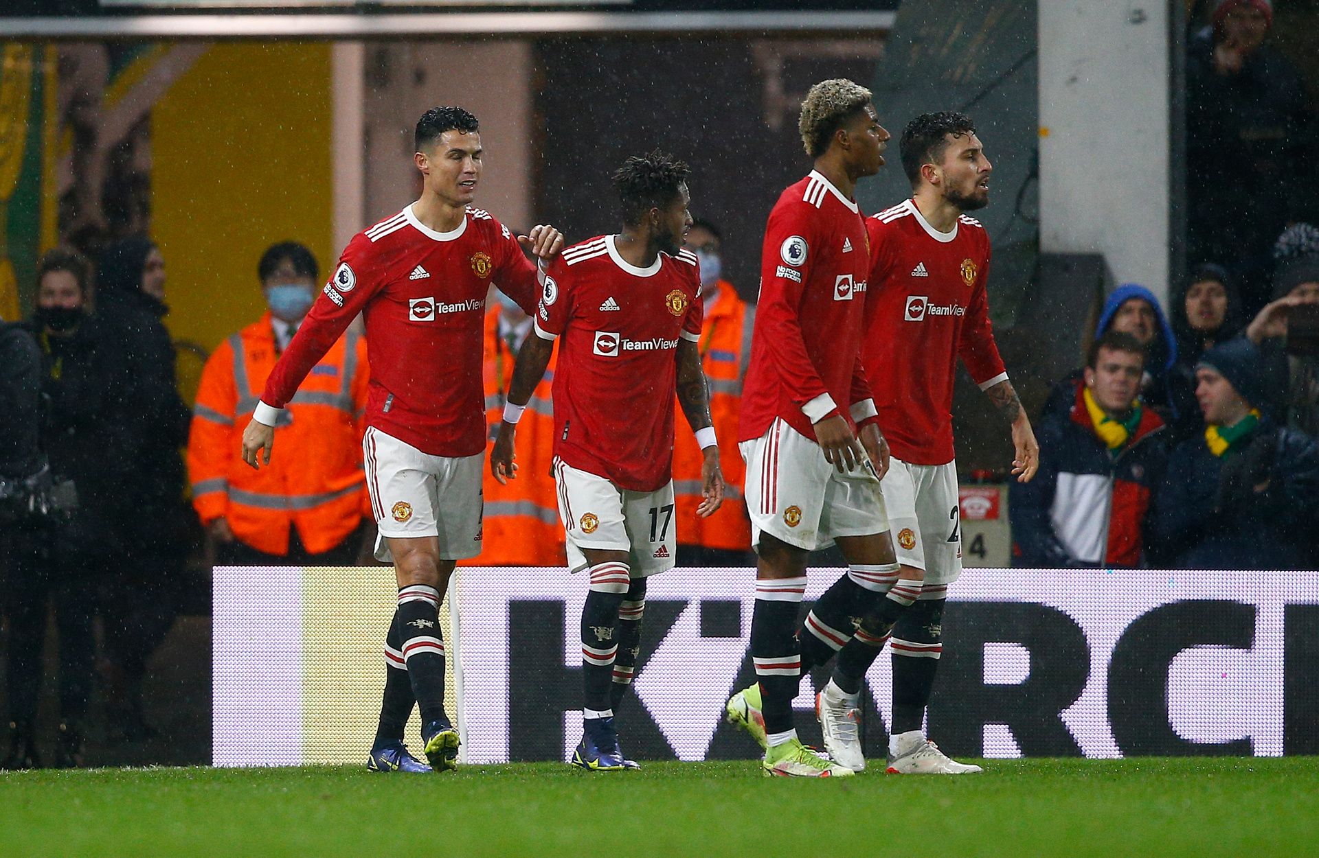 Manchester Utd - Nottingham: Typy, kursy, zapowiedź 27.12 Premier League