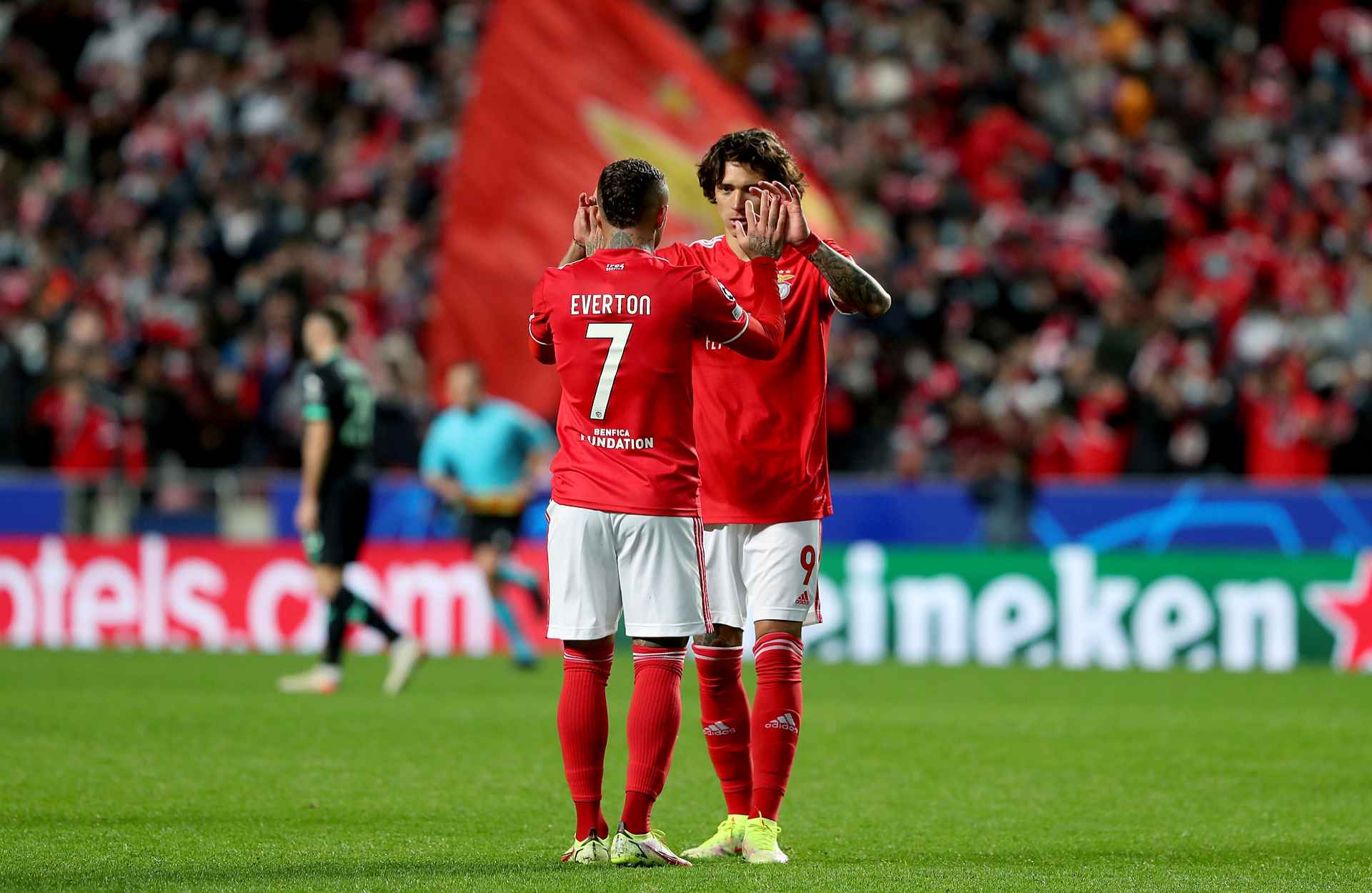 Liga Mistrzów: Benfica - Ajax, zapowiedź i typy