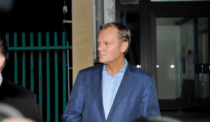 Donald Tusk, promocja